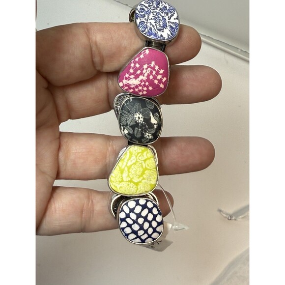 Viva Beads Jumble Pattern Stretch Bracelet New - Picture 3 of 4